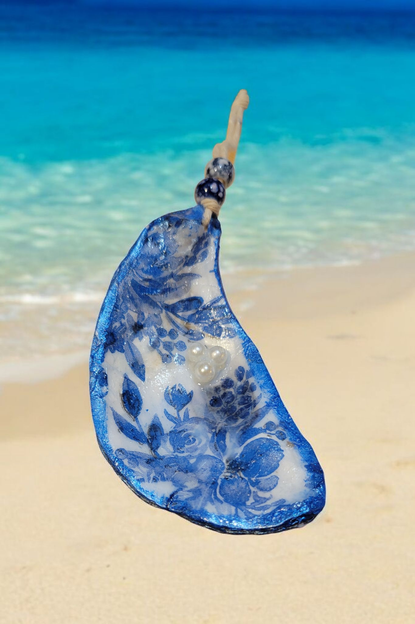 Blue Floral oyster shell ornament